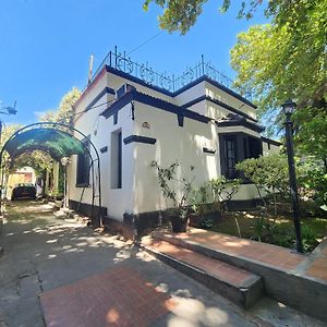 Rufino'S Guesthouse